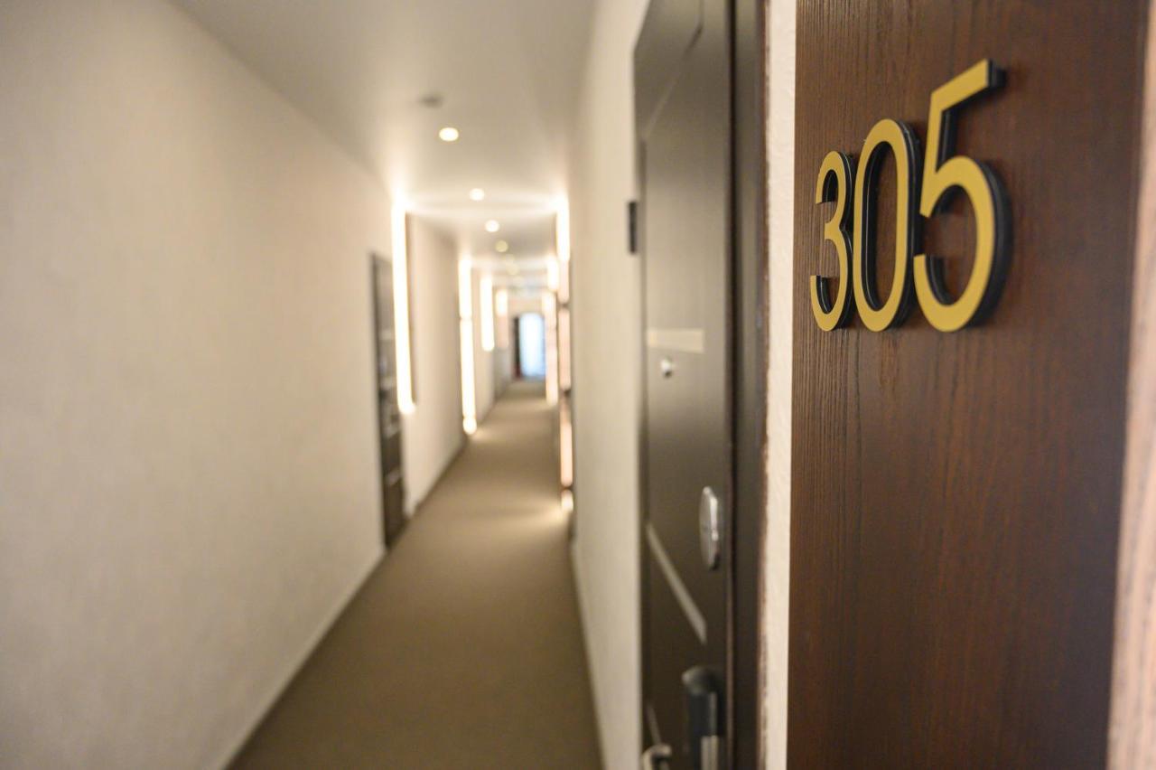 Space Apart Hotel Lutsk Eksteriør bilde