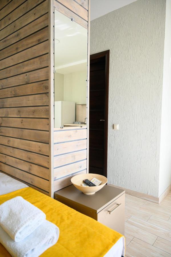 Space Apart Hotel Lutsk Eksteriør bilde