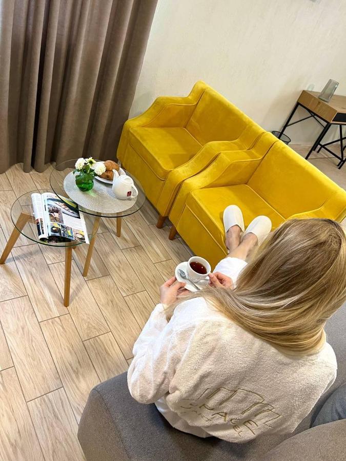 Space Apart Hotel Lutsk Eksteriør bilde