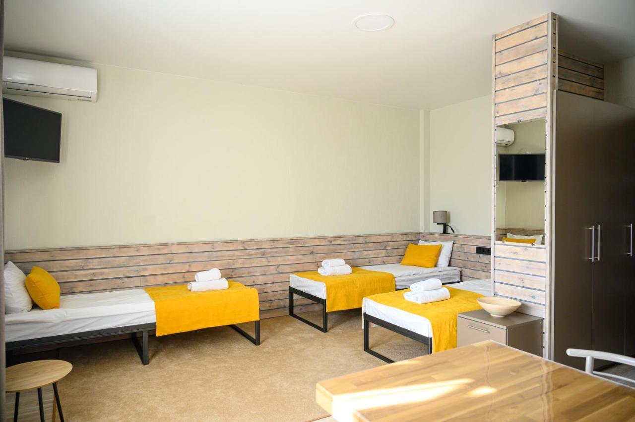 Space Apart Hotel Lutsk Eksteriør bilde