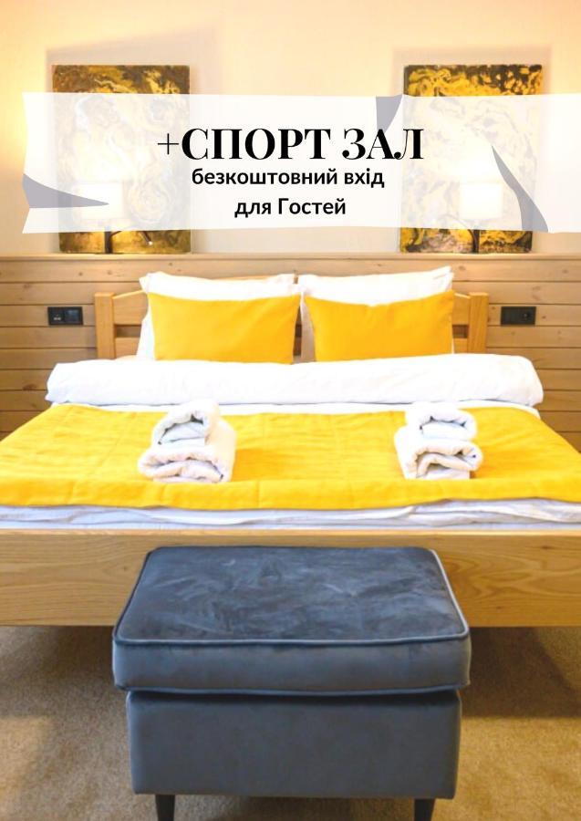 Space Apart Hotel Lutsk Eksteriør bilde